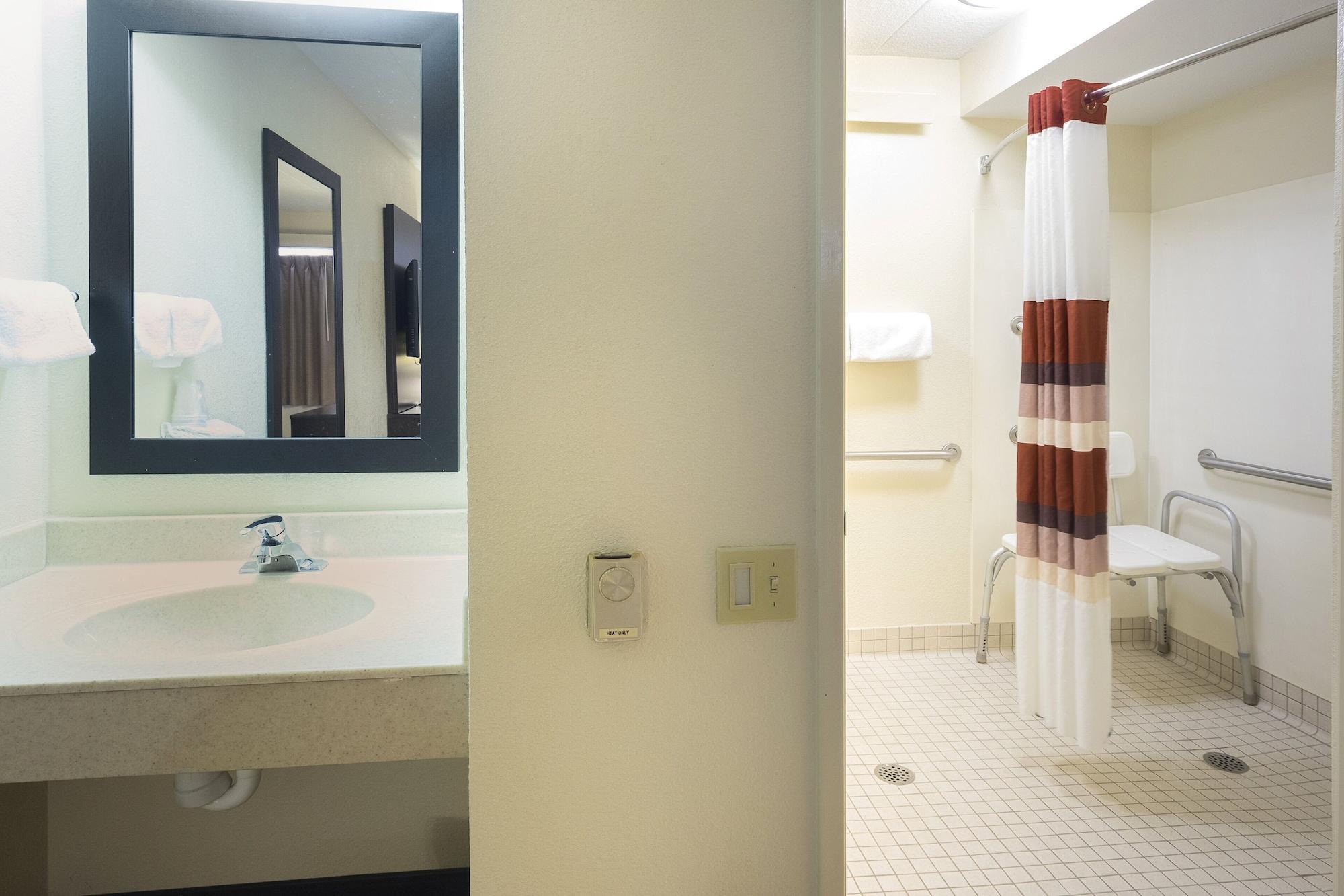 Red Roof Inn Plus+ Wilmington - Newark Christiana Exteriér fotografie