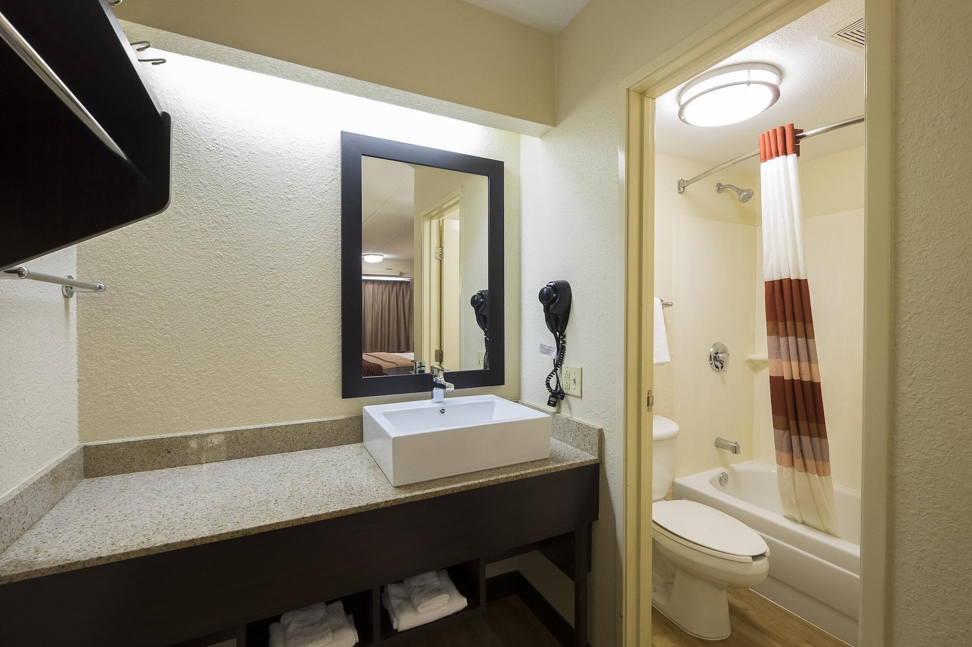 Red Roof Inn Plus+ Wilmington - Newark Christiana Exteriér fotografie